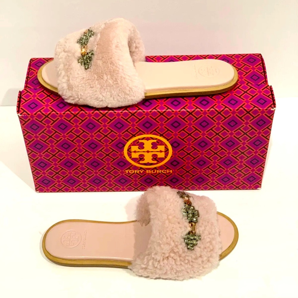 Tory Burch
Women's Aspen Slides In Pink Shearling And Crystals size 7